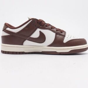 Nike SB Low Top Sneakers Women’s Size 8